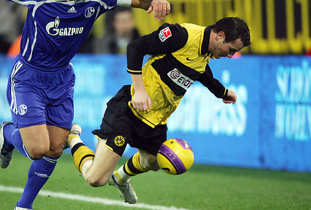 员配合中 员配合中