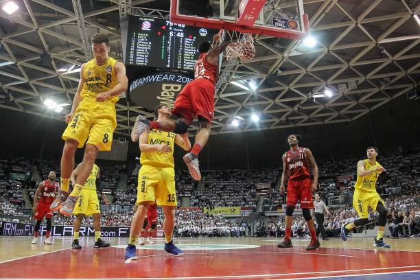 强队在末轮 强队在末轮