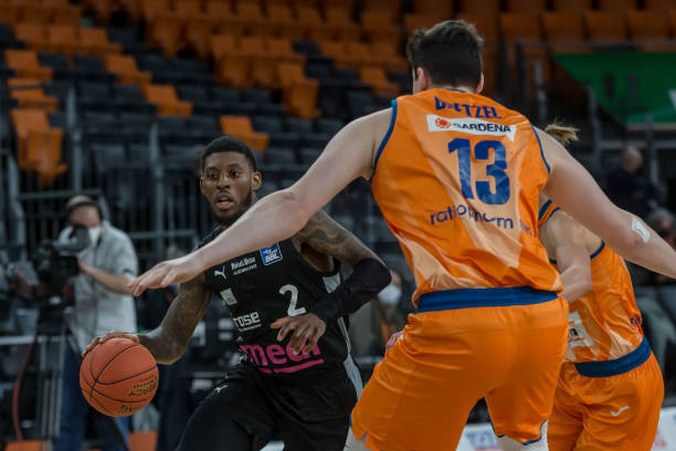 兴道路上的 兴道路上的