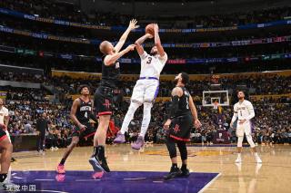 一则重磅消 一则重磅消